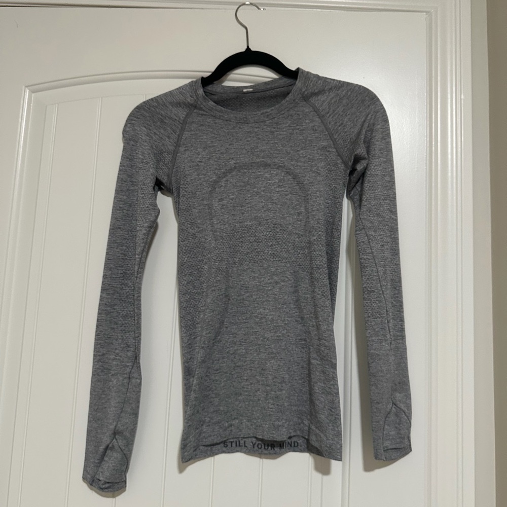 lululemon athletica Gray Long Sleeve Top